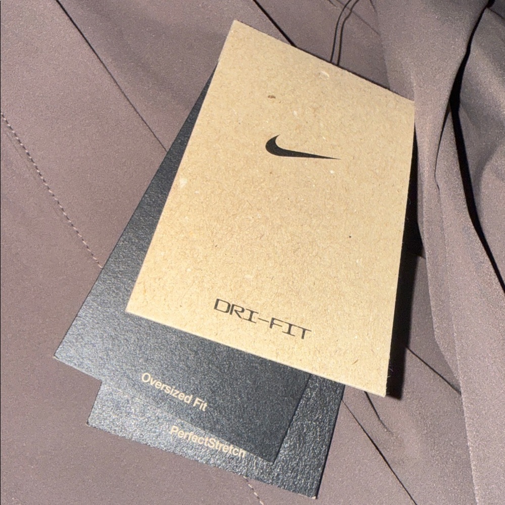 NWT NIKE $130 PerfectStretch Women's Dri-FIT Oversized Long-Sleeve Top Brown M - Picture 10 of 11